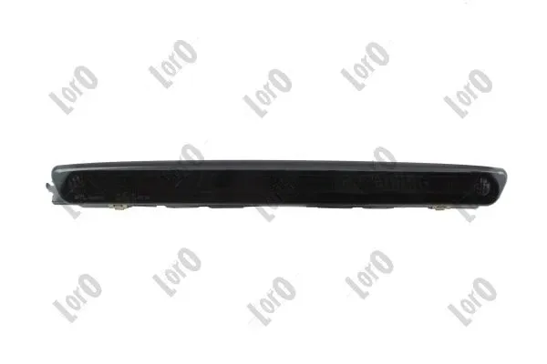 dodatkowe-swiatlo-stop-jakosc-czesci-zgodnie-z-gvo-q-oryginal-z-logo-producenta-czesci-oem-oes