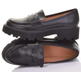 klasyczne-czarne-loafersy-damskie-skorzane-mokasyny-modne