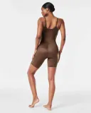 body-do-polowy-uda-spanxshape-l-plec-produkt-uniseks