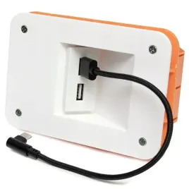 ladowarka-usb-podtynkowa-z-przewodem-katowym-usb-c-do-tabletow-nasciennych