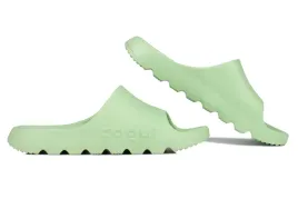 klapki-damskie-coqui-lou-zielone-7042-100-8100-r41