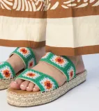 zielone-klapki-espadryle-haftowane-lelis-stan-nowy