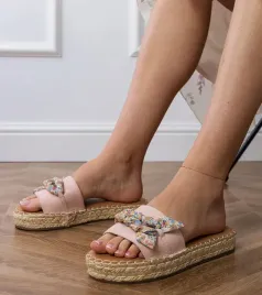 rozowe-klapki-espadryle-z-kokardka-kartis