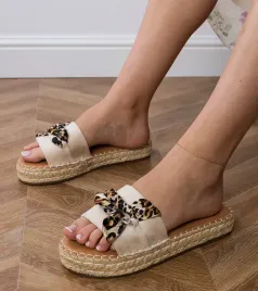 biale-klapki-espadryle-z-kokardka-kartis