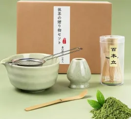 zestaw-matcha-5-elementow-miotla-shaker-sitko-lyzeczka-prezent-kompletny