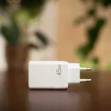 spacecase-ladowarka-usb-c-45w-gan-do-telefonow-napiecie-wyjsciowe-20-v