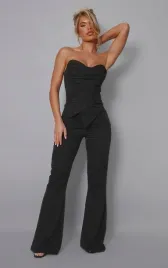 czarny-kombinezon-gorset-dlugie-spodnie-prettylittlething-xs