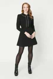 elegancka-sukienka-czarna-z-kolnierzykiem-i-paskiem-oasis-xl