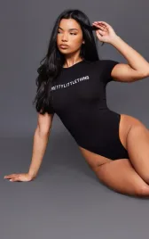 czarne-body-z-krotkim-rekawem-prettylittlething-xs