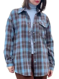 modna-koszula-damska-w-krate-kratka-z-kieszenia-modna-oversize-niebieska