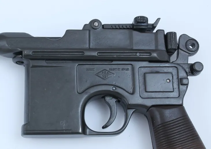 replika-pistolet-mauser-c96-denix-model-1024-waga-z-opakowaniem-1-4-kg