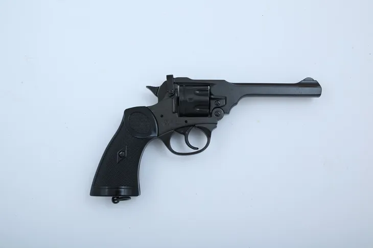 replika-rewolwer-mk4-denix-model-1119-waga-z-opakowaniem-1-kg
