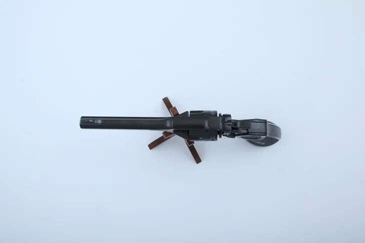 replika-rewolwer-mk4-denix-model-1119-waga-z-opakowaniem-1-kg