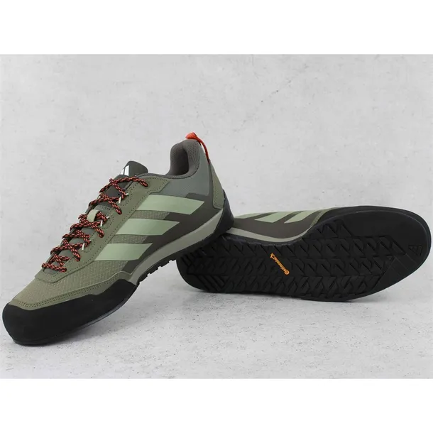 terrex-kod-producenta-js4328-marka-adidas