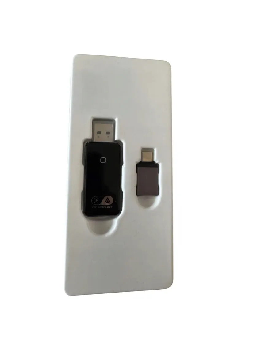 2-in-1-wired-to-wireless-carplay-adapter-android-auto-usb-c-usb-a