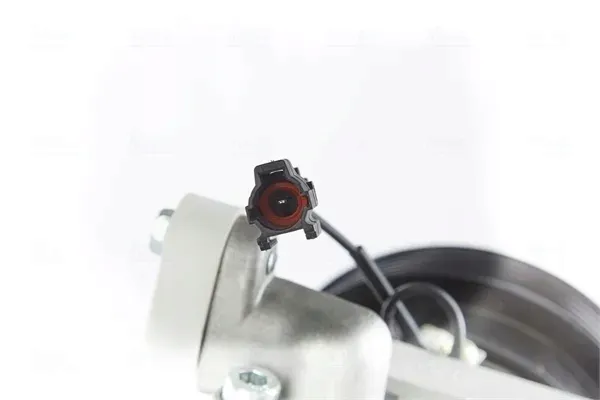 kompresor-klimatyzacji-jakosc-czesci-zgodnie-z-gvo-q-oryginal-z-logo-producenta-czesci-oem-oes
