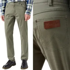 wrangler-greensboro-dusty-olive-proste-zielone-spodnie-materialowe-w32-l32