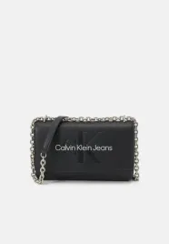 torebka-damska-calvin-klein-jeans