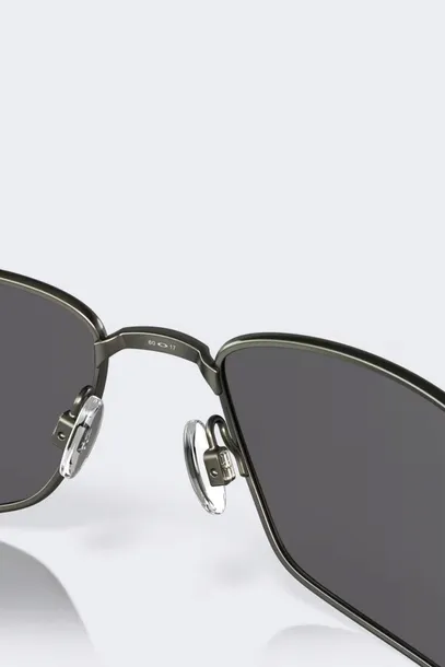 okulary-oakley-square-wire-prizm-grey-polarized-model-square-wire