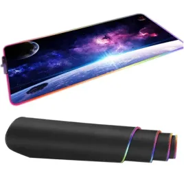 podkladka-pod-myszke-mysz-podswietlana-80x30-led-na-biurko-xxl-mata-kosmos