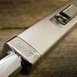 zapalarka-zippo-mini-brushed-chrome-rodzaj-gazowa