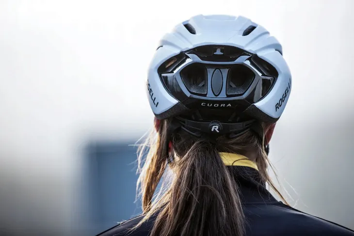 rogelli-cuora-kask-rowerowy-bialy-waga-1-g