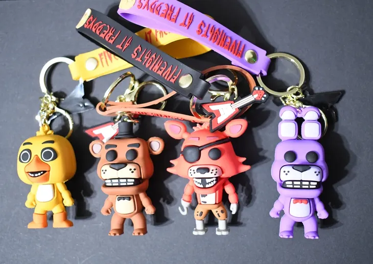brelok-breloczek-do-kluczy-freddy-material-dominujacy-inny