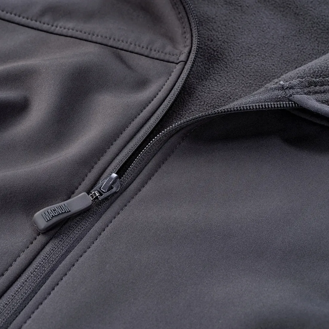 meski-softshell-magnum-deer-forget-iron