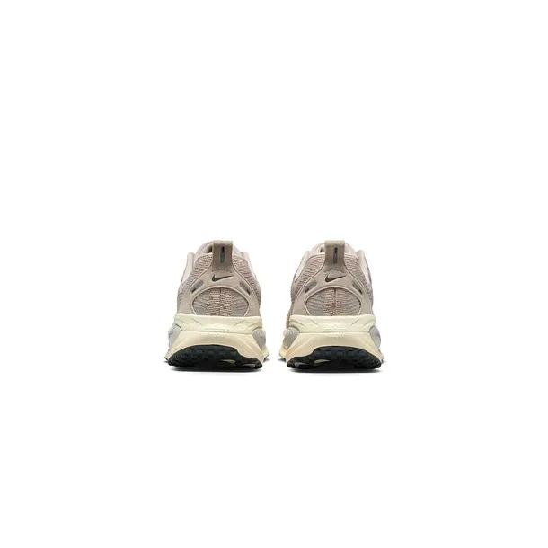 vomero-18-kod-producenta-if4463200-rozmiar-405