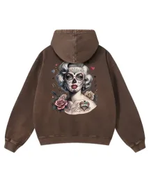bluza-oversize-z-kapturem-efekt-sprania-kobieta-z-maska-brazowy-l