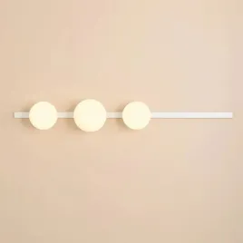 potrojna-lampa-scienna-garda-1099y-kulista-do-salonu-biala
