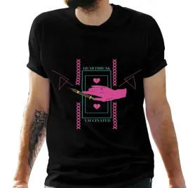koszulka-meska-czarna-z-nadrukiem-heartbreak-vaccinated-5xl