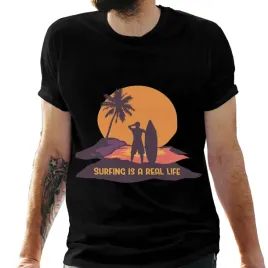 koszulka-czarna-meska-z-nadrukiem-surfing-to-prawdziwe-zycie-4xl