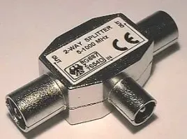 trojnik-antenowy-indukcyjny-metalowy-wtyk-2-x-gniazdo-x5szt