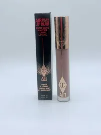 charlotte-tilbury-airbrush-flawless-lip-blur-pomadka-do-ust-w-plynie-pill