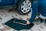 dywaniki-gumowe-przod-dacia-spring-hatchback-21-stan-nowy-liczba-elementow-2
