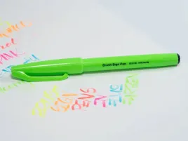 pisak-pedzelkowy-brush-sign-pen-ses15c-pentel-fluorescent-green