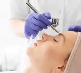 oxybrazja-hydrabrazja-peeling-tlenowo-wodny-marka-inna-marka-zasilanie-sieciowe