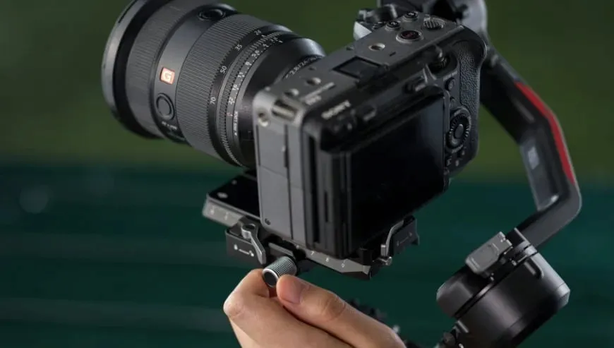 stabilizator-dji-rs-4-combo