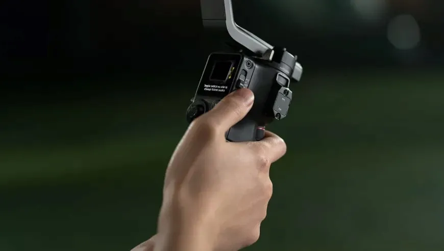 stabilizator-dji-rs-4-combo