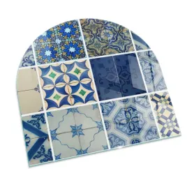 ozdobna-szklana-plyta-pod-kominek-koze-wzory-ceramicznych-plytek-100x100-cm