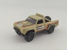 hot-wheels-87-dodge-d100