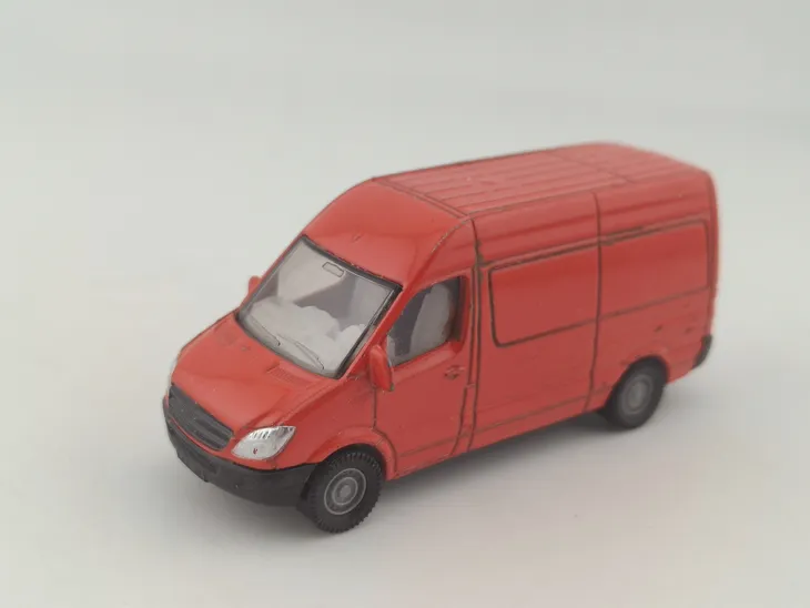 siku-mercedes-sprinter