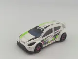 hot-wheels-12-ford-fiesta