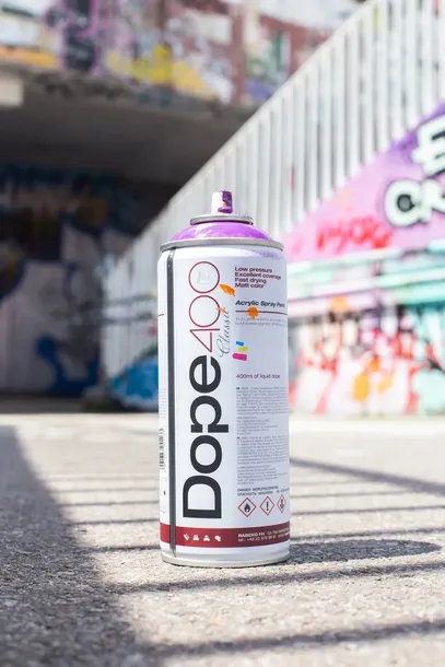 farba-w-sprayu-400ml-classic-d-101-walnut-dope-cans-pojemnosc-400-ml