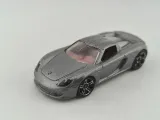 hot-wheels-porsche-carrera-gt
