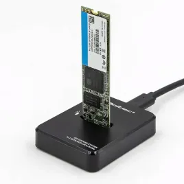 qoltec-stacja-dokujaca-dyskow-ssd-m-2-sata-pcie-or-ngff-nvme-or-usb-3-1