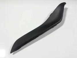 volvo-xc60-lift-przednia-prawa-listwa-zderzaka-oe-31352459