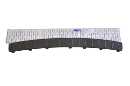 volvo-v50-listwa-nakladka-na-tylny-zderzak-oe-31265398