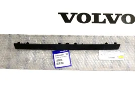 volvo-c40-xc40-xc60-ii-panel-oslona-prawa-listwa-progu-bagaznika-czarna-oe